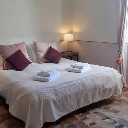 Le Midi, A Refined Master House In Provence With A Swimming Pool Alloggio per agriturismo Valensole
